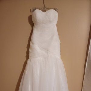 Wedding Dress Sleeveless/Strapless White size 4-6